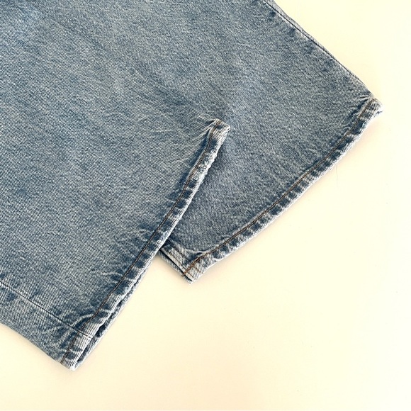Denim Forum The Farrah Hi-Rise Cargo Jean from Aritzia - Picture 12 of 13